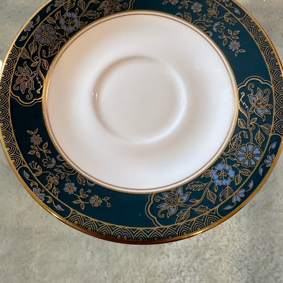 Royal Doulton Carlyle Footed Cup & Saucer - Picture 2 of 6